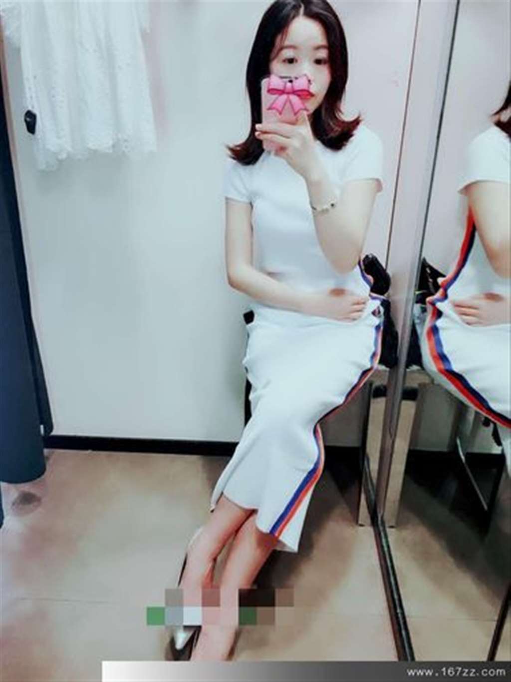 清晰露脸!蝴蝶屄大乳头嫩妹,颜值不错大眼睛【10p】