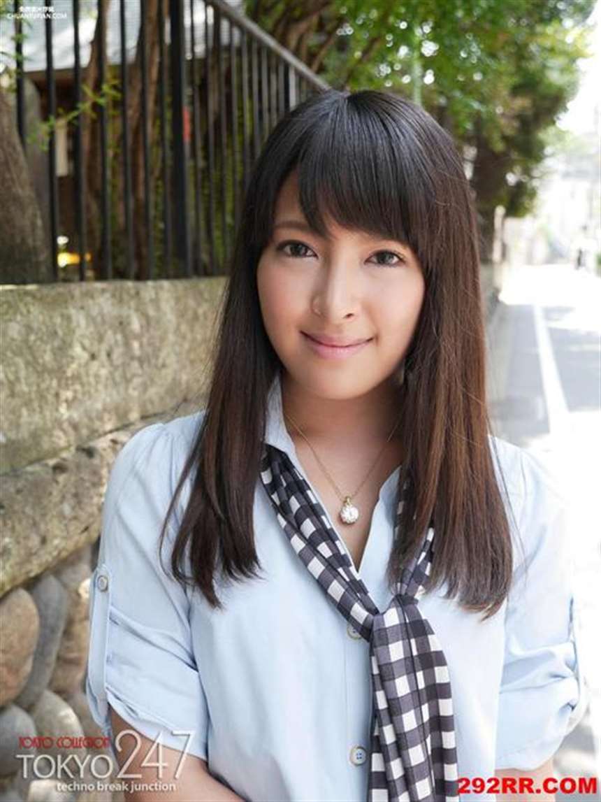 身材超好的美乳人妻【16p】