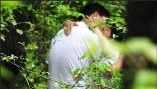 韩寒干毛毛野战照片曝光 干露露干毛毛姐妹共侍韩寒