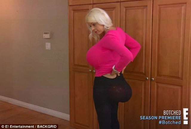 德国空姐拥有「32s欧洲第一巨乳」但还是不够,她想「屁股跟胸部一样大