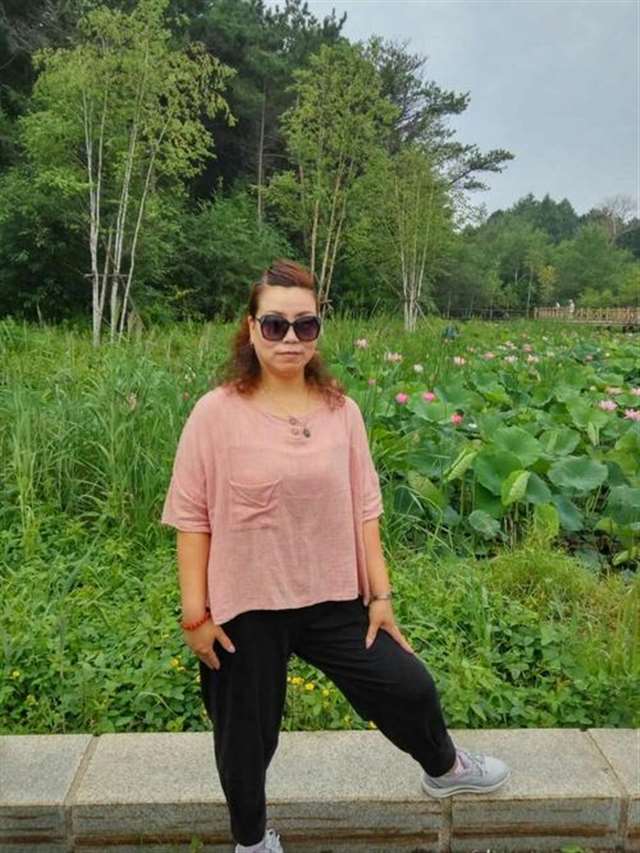 很女人味的富态少妇