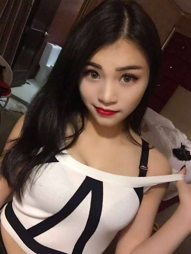 【派对预告】8/25-26亚洲性感小天使/湿身还是湿吻/尽情期待