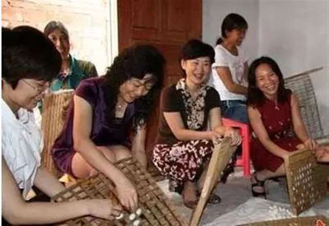 岳阳农村留守妇女的现状分析,揭秘出轨,压抑等等4大