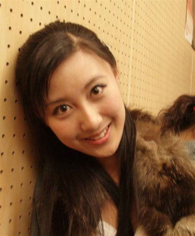 南京美女主播跳槽陕西台主持新闻 私房照大曝光(组图)