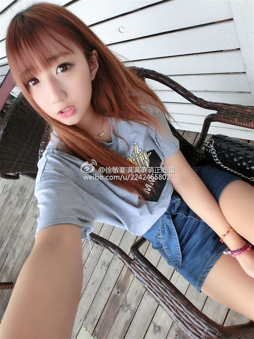 骚动少妇底下的秘密图片:网络红人徐小敏资料身高三围