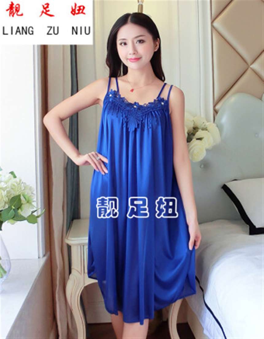 系chic性感裙子2018女生夏天情趣冰丝女式吊带睡裙少妇诱惑仿真丝睡衣