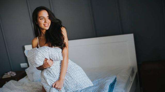 少妇爱上小伙最后沦陷了