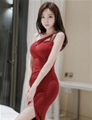 极品大胸红裙娇美高颜值长腿美女写真图片