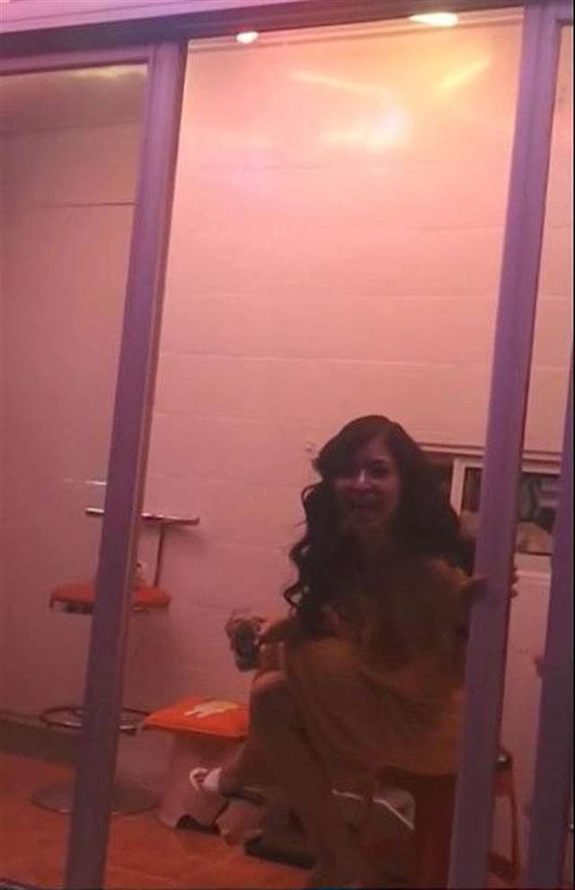 深入偷拍都市桑拿女的真实生活