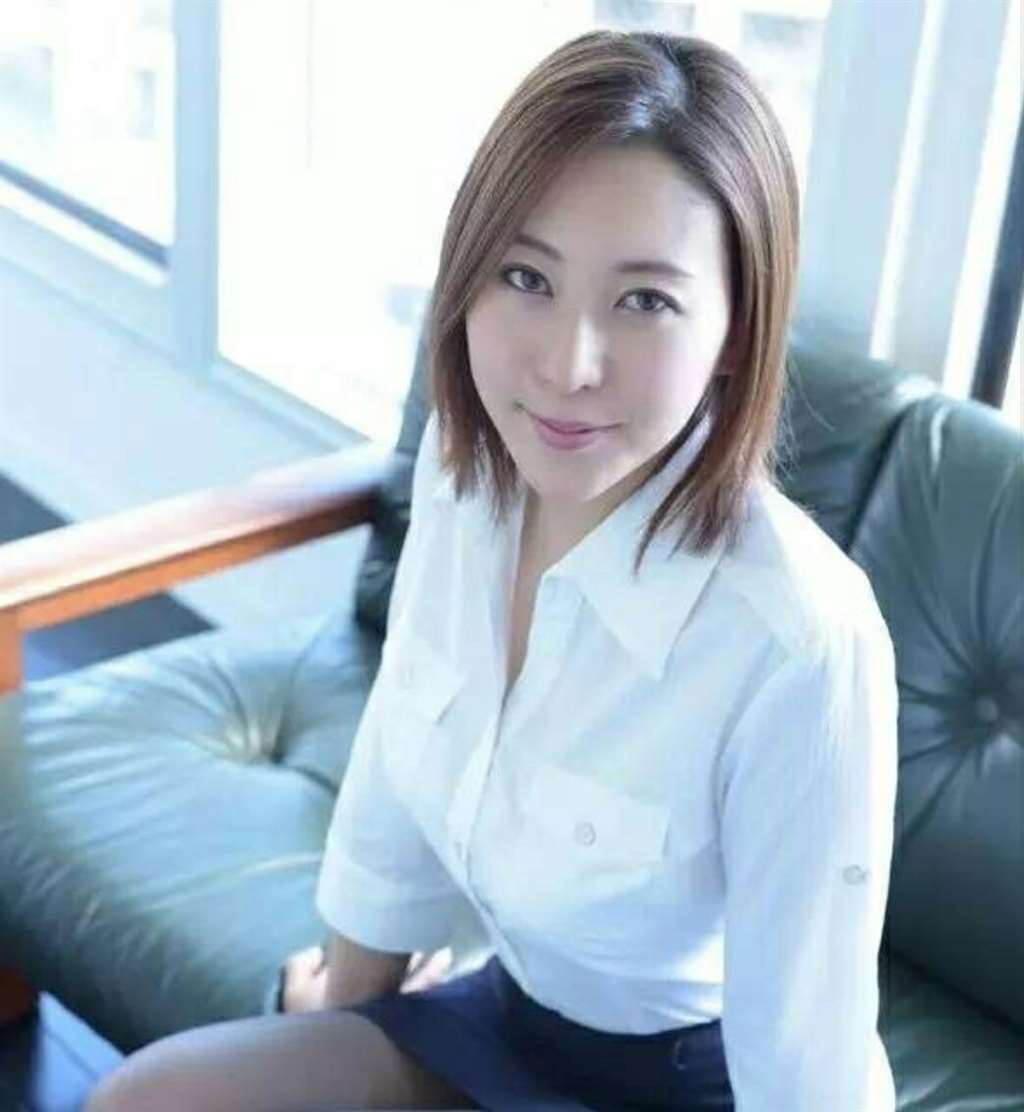 11月日本女星人气榜!18岁有季奈绪第7,悠亚仅排第12!