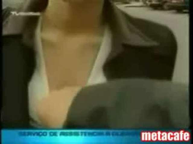 男生都喜欢摸揉女朋友的胸吗?胸大,又挺,又有弹性,男生才喜欢