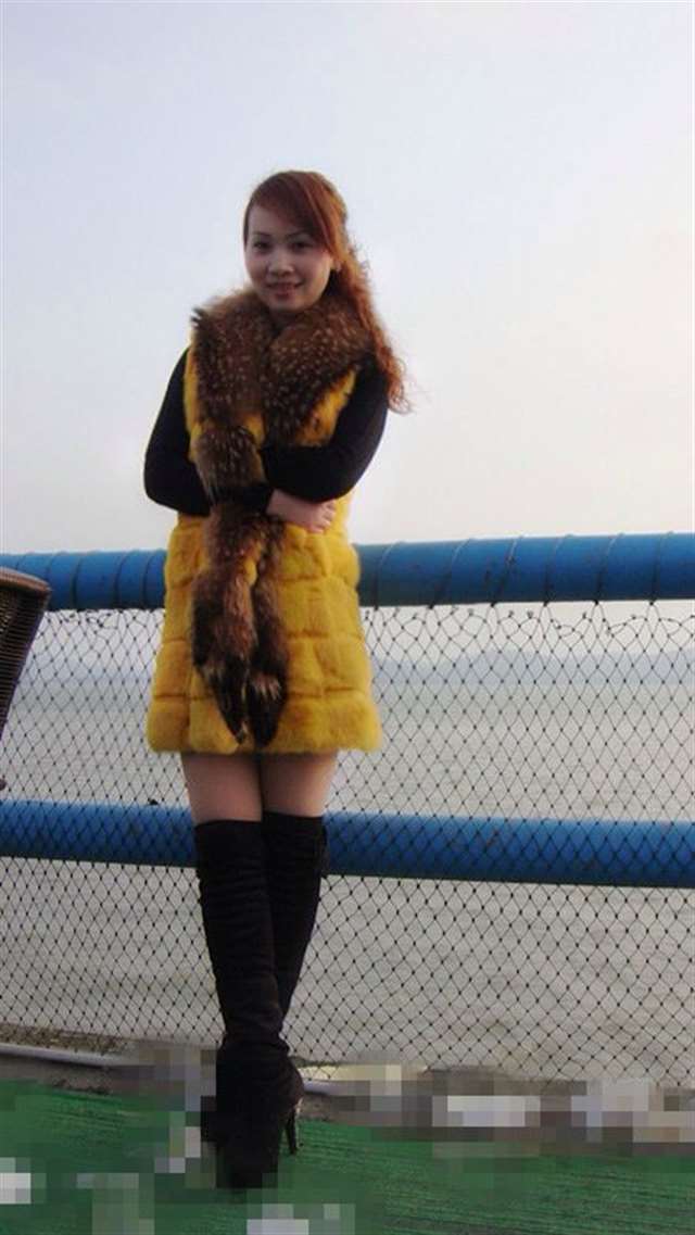 被粗大的猛烈的进出_已婚少妇美妙人妻