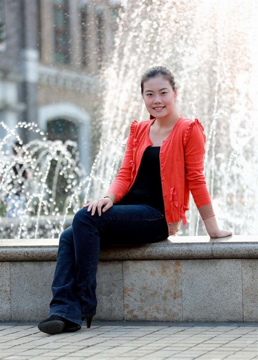 如此风骚诱人的女仆,绝对要一天三日才行[21p]-国产一