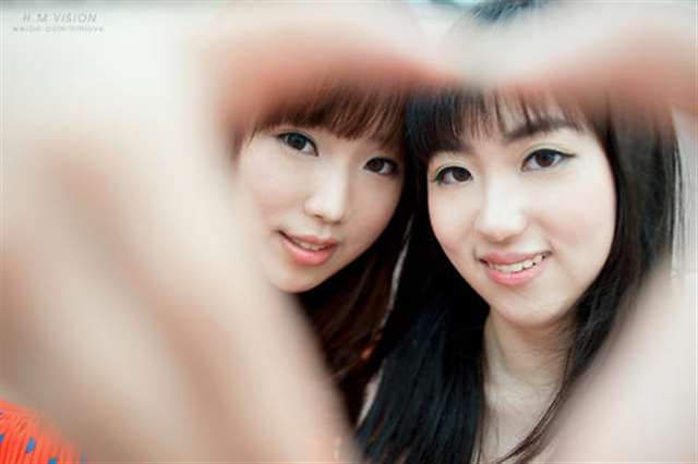 8  焦距:35毫米  感光度:200 19p:只有你,比情人更亲密,我离不开