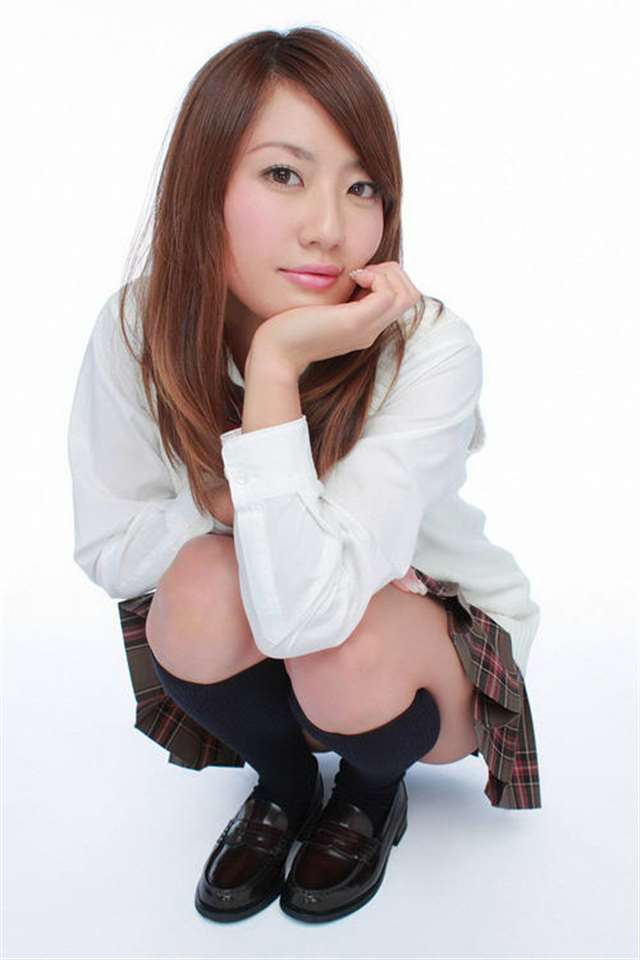 俏皮靓学妹[18p]