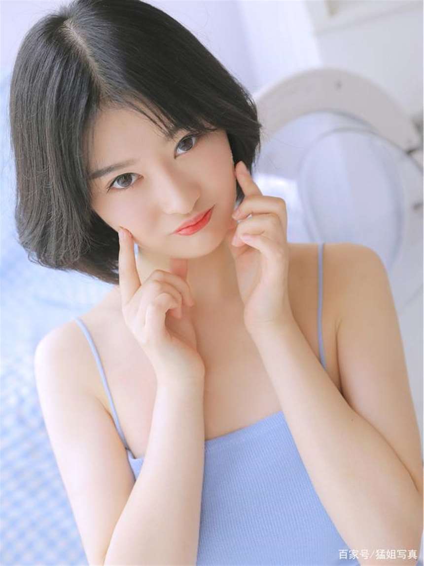 每日精选美女写真,简直是软玉温香