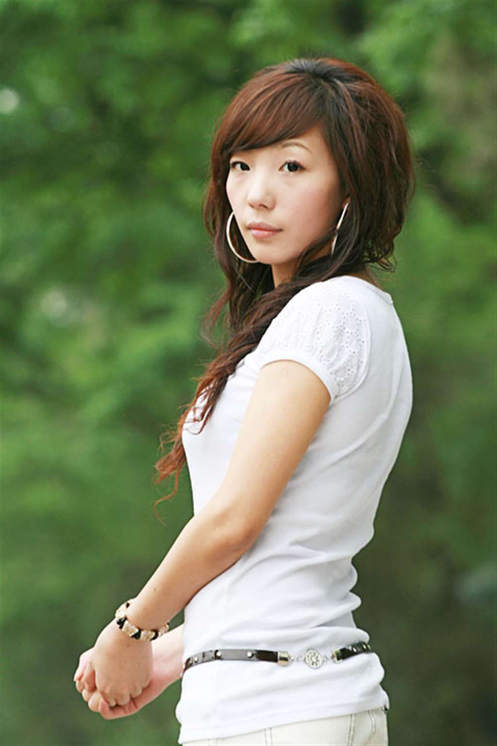 标题:雪儿的外拍