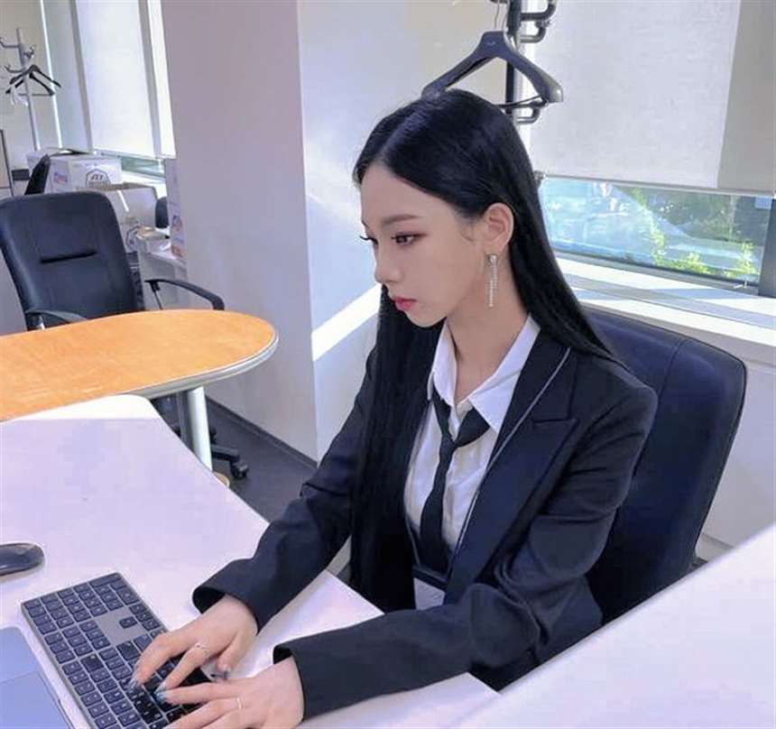 sm宣发不作为aespa开播吃鸡仅宁艺卓没有宣发视频