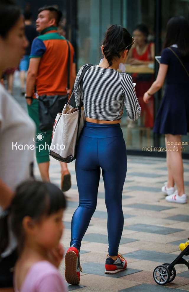 丝想沸腾 珍藏 紧绷翘臀