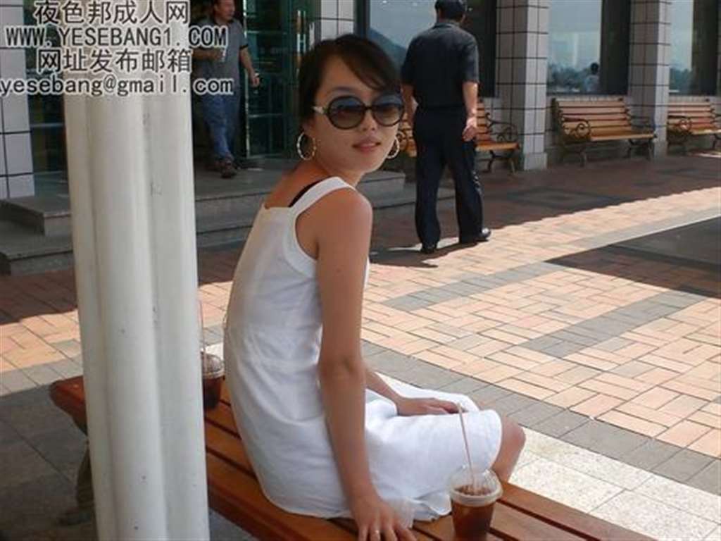 主页 网友自拍 正文