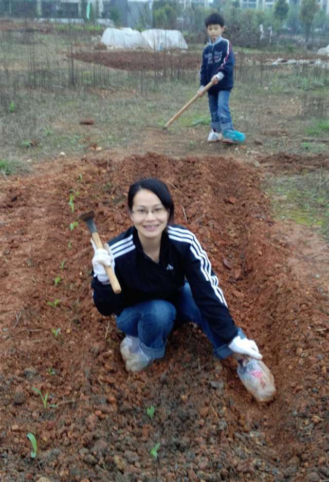 快乐农妇——携夫带子种地去!