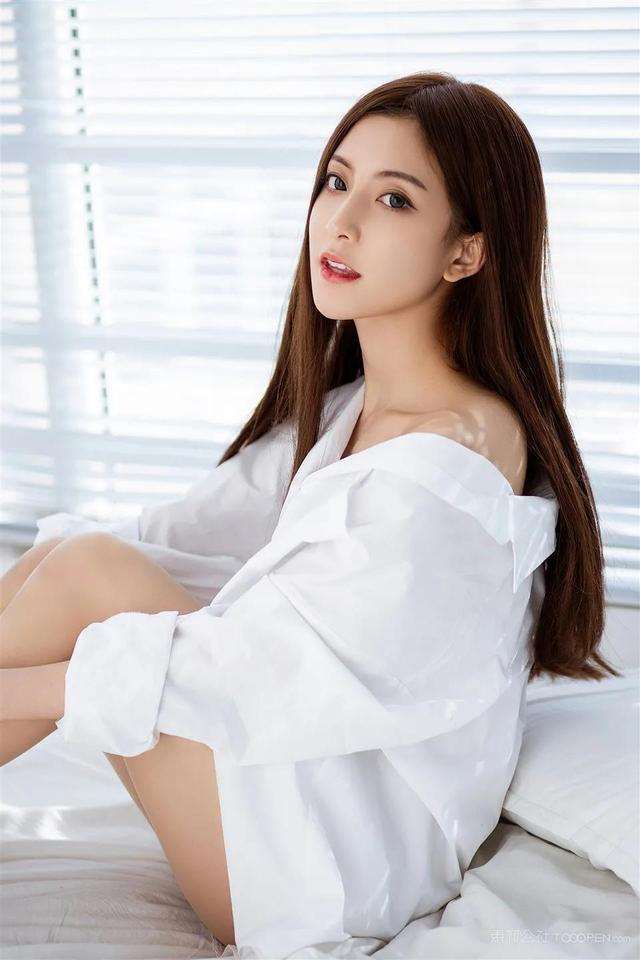 高清国模美女性感私拍套图