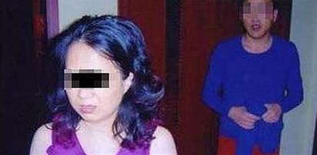 富婆被20岁情人拍裸照和幽会视频 敲诈20万