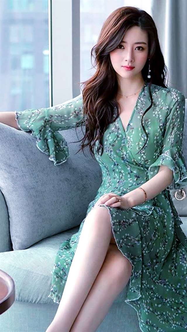 成熟优雅气质熟女