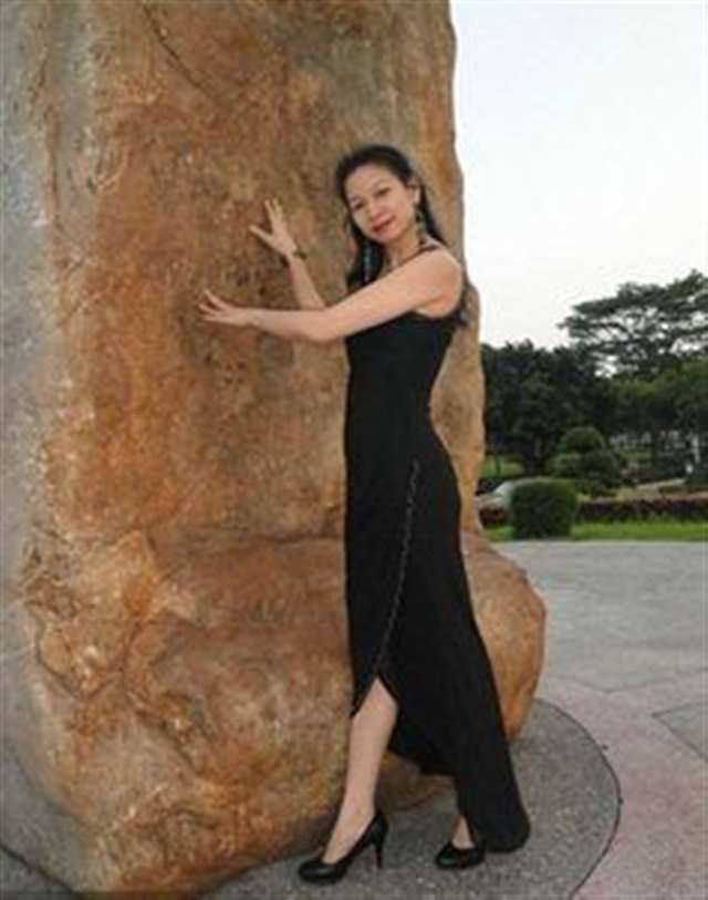 徐娘半老,风韵犹存