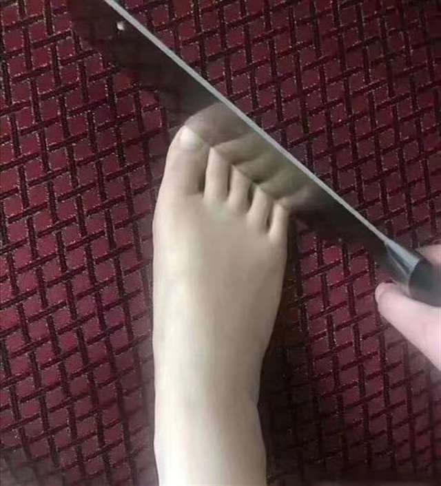 清风徐来的相册脚型看命运