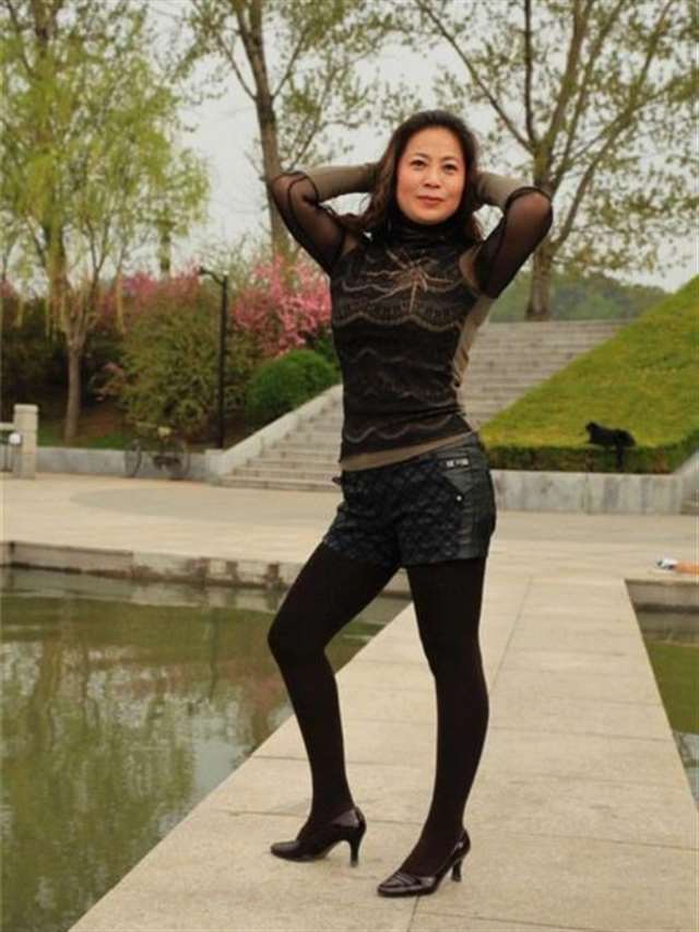 熟女75 - 贵妇 - 玫瑰花园的博客