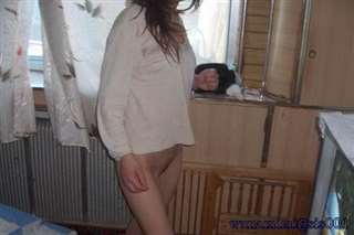 瘦瘦人妻露脸性爱[47p]