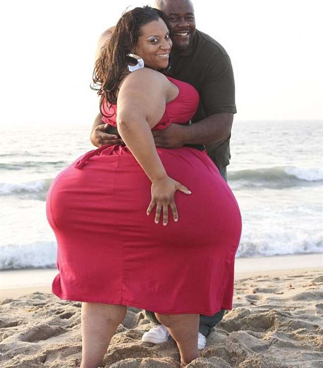 美国一女子拥有世界最大臀部 臀围约为2.4米