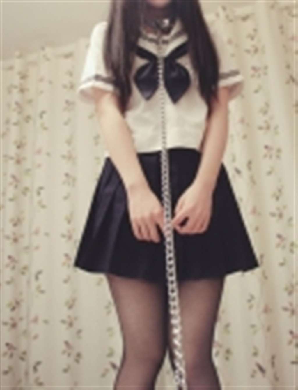 美女日系制服黑丝性感捆绑写真套图下载