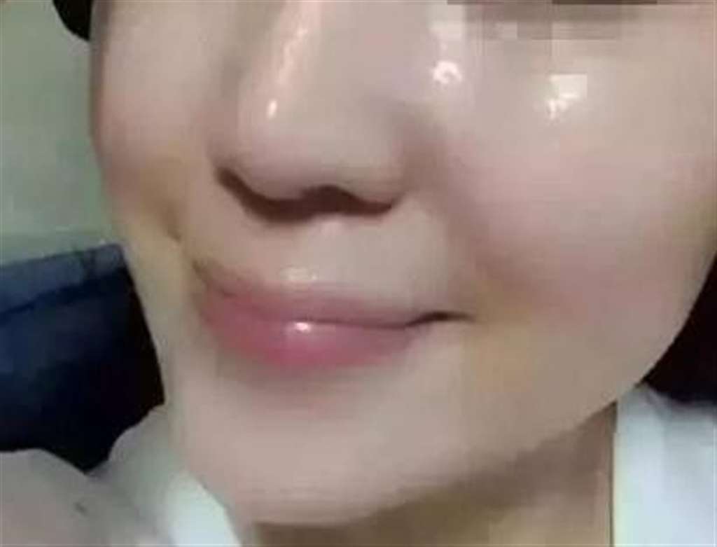 她没什么牛逼的,只是越来越好看了.