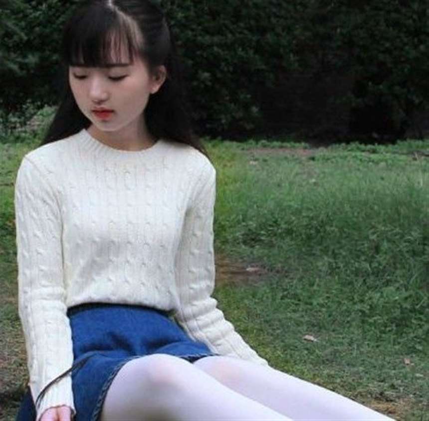 天山童姥附体vs最性感女教师 36岁少妇童颜巨乳网络爆