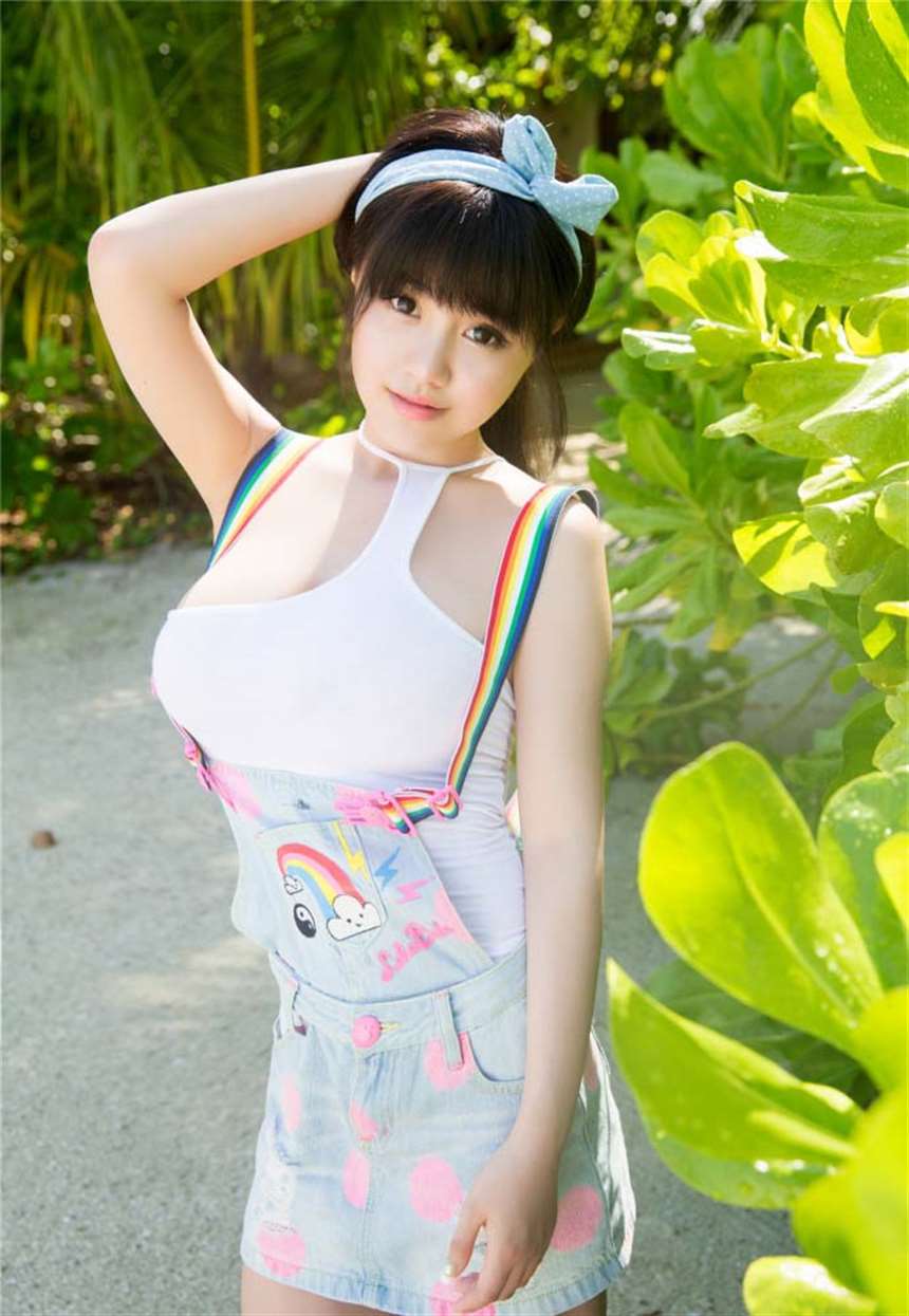 大胸美女酥胸大奶美女大胆人体艺术诱惑图片