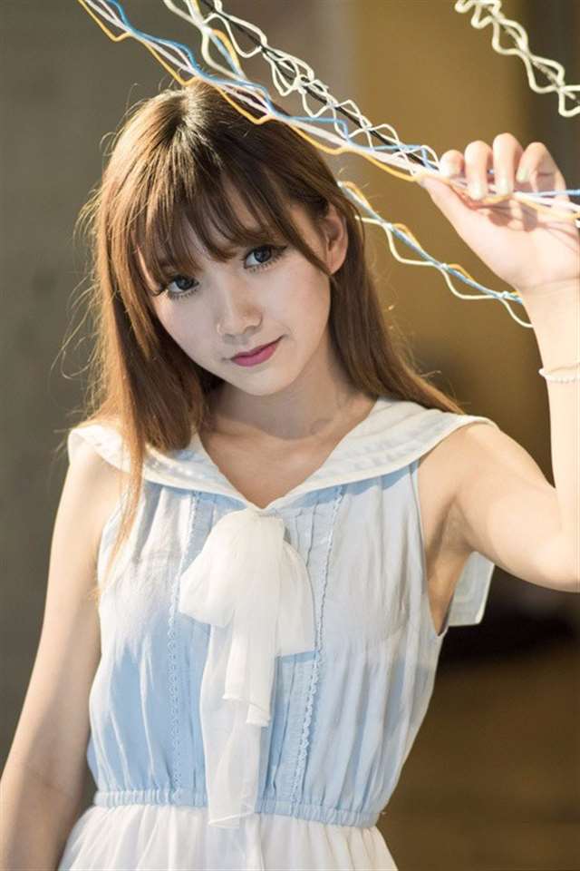 美女美图:清纯学生妹,可爱甜美写真图组