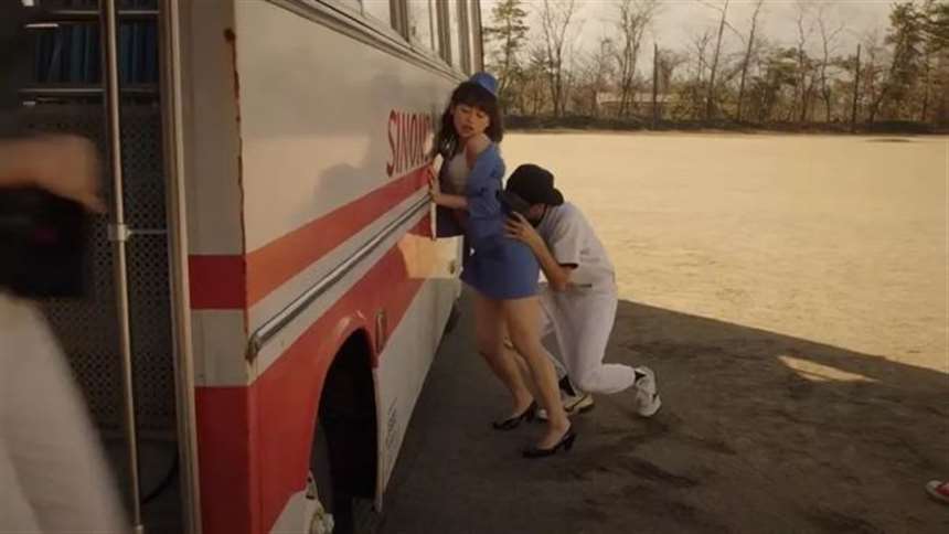 日本这部大尺度情色片将av帝王演绎的淋漓尽致