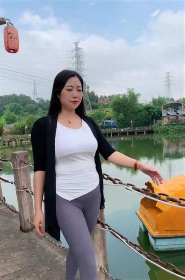 张楚中国好歌曲,成熟女人丰满身材,你要学会权衡利弊,学会放弃一些