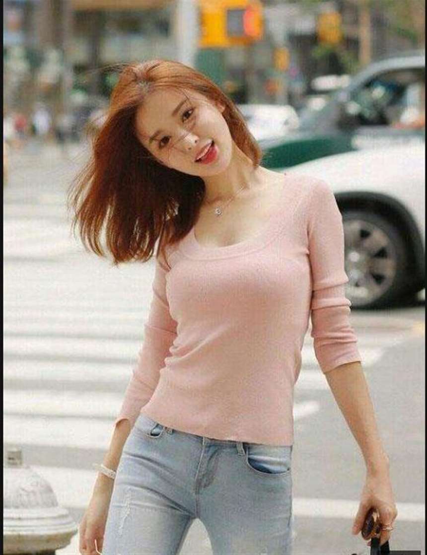 88岁奶奶抽烟,穿比基尼 她说不喜欢老女人的衣服也绝不会穿 少女心