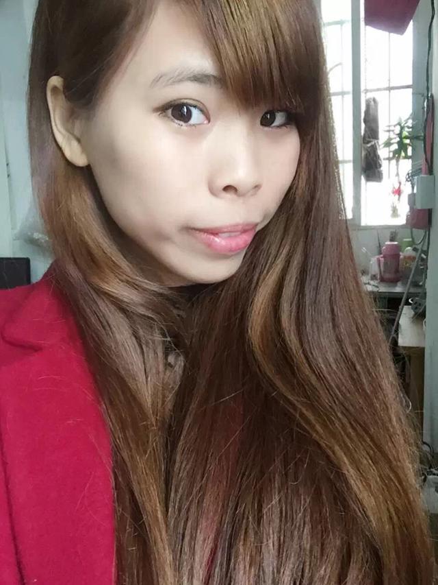 我和美艳的妽妽 这是我的婶婶徐娘半老风韵犹存