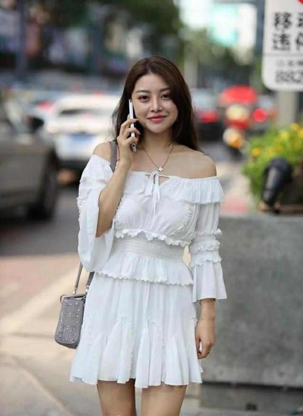 我和大胸少妇那些晚上激情私密图集欣赏