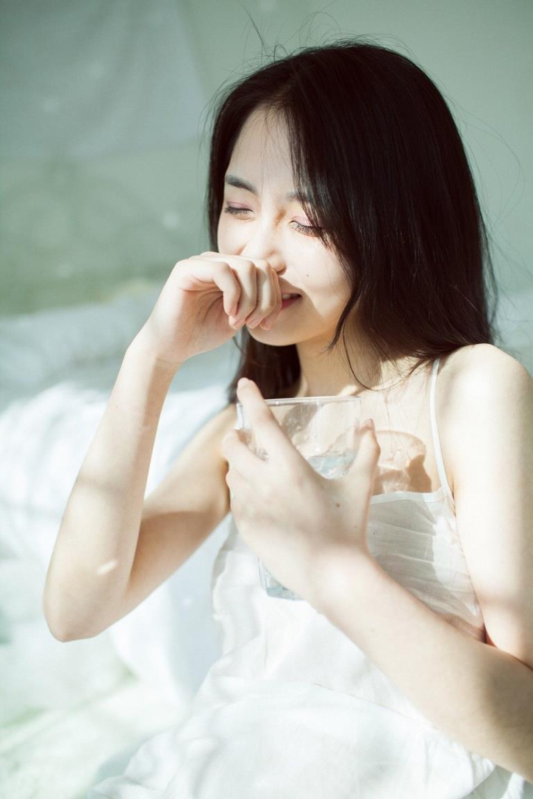 日本美女风骚诱人性感挑逗情趣诱惑写真展示