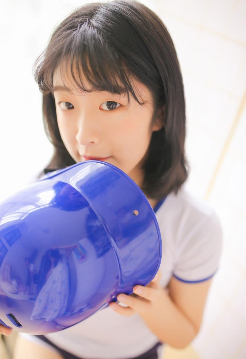 [Young Animal] 2015 No.13 小間千代 松川菜々花 喜屋武ちあき 七菜乃 [29P]