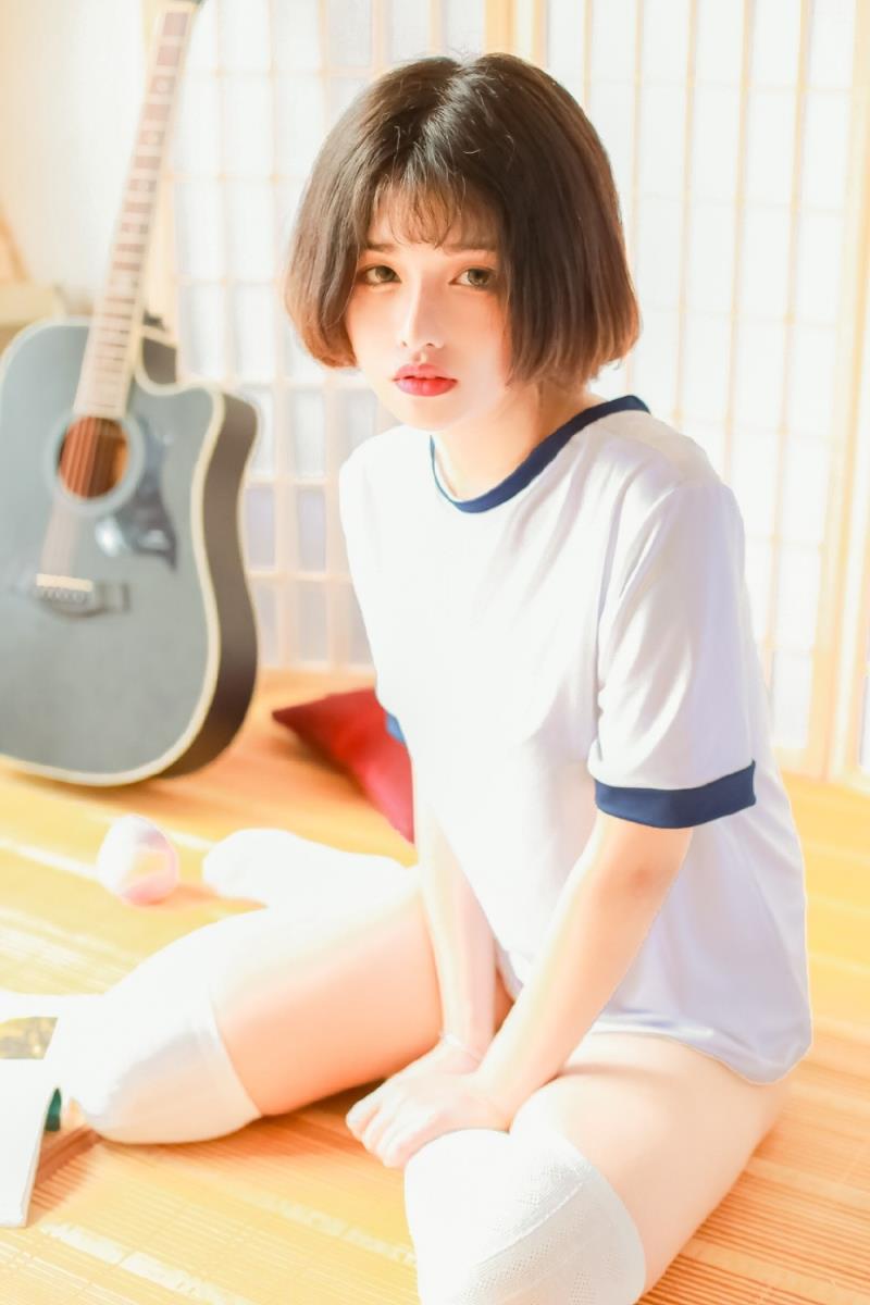 [Weekly Playboy] 2015 No.33 AKB48 三原勇希 松川佑依子 紗綾 岸明日香 松井玲奈 青山