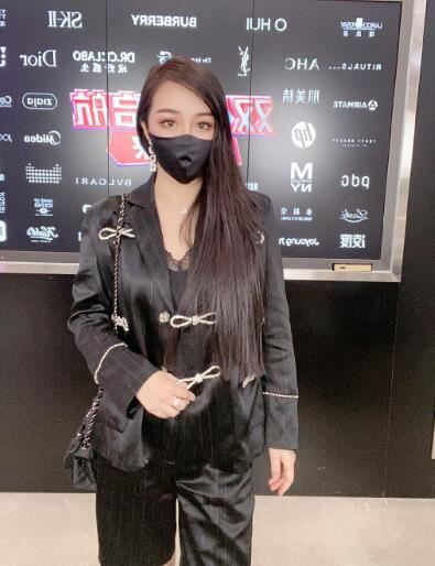 初瑞雪个人资料简介，辛巴老婆雪大背景实力，如何与辛巴相识结婚