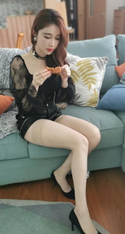 轩子巨二兔被封杀，200g视频资源被流出，这轩子200g资源是什么