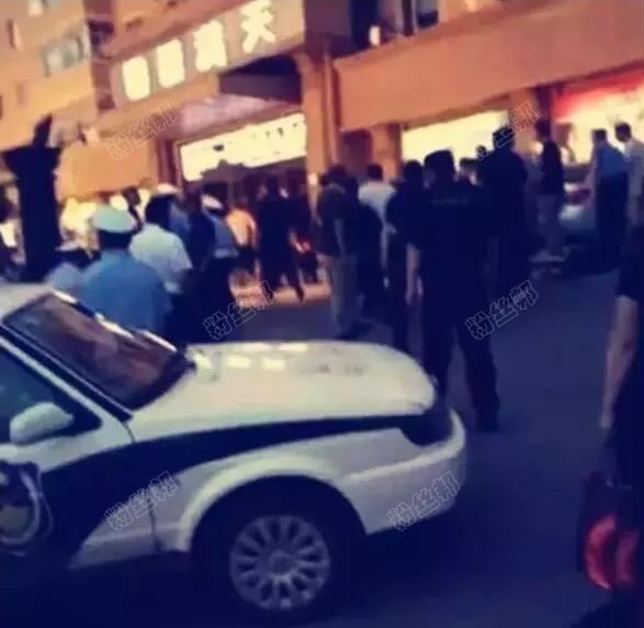 赵本六个人简介资料，赵本六鹤岗一战打架永久封杀，创办青龙社涉黄涉黑