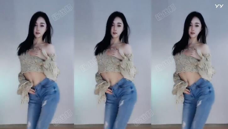 熊猫涉黄女主播“请叫我青春蜜糖”，改名中国蓝“Yes”想想在YY直播，网友举证实名报案